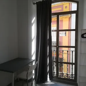 Urban 2* Siviglia